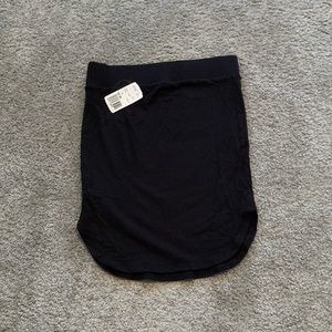 High waisted pencil black skirt